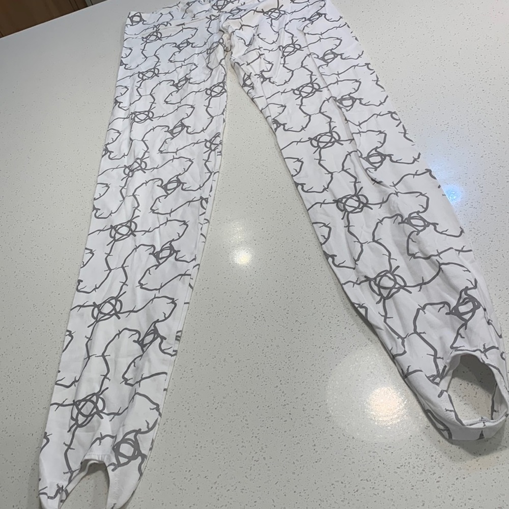 Aicon stirrup legging